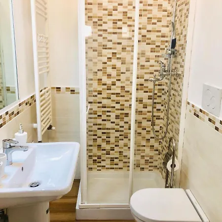 Delicious Nocleg ze śniadaniem *